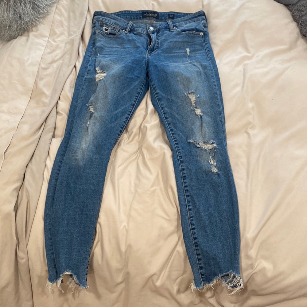 Lucky brand distressed mid-rise skinny jeans